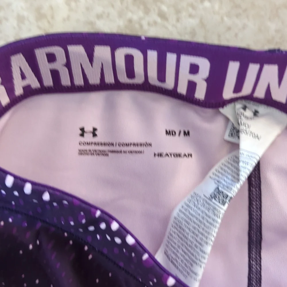 Active Wear - Picture 3 of 4